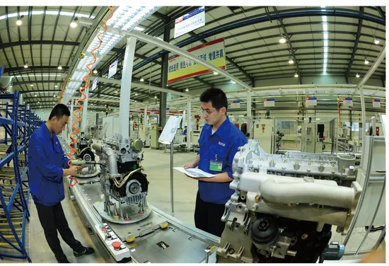 6-Cylinder-Electric-Start-Diesel-Engine-YC6K460-GT30-Engineering-Machinery-Engine