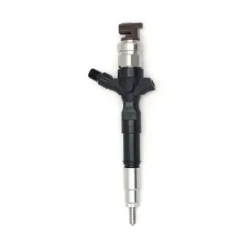 Bascolin Injector 23670-30080 Common Rail Diesel 095000-5740 for 3.0 D 160-175 2004-2006 1kd-Ftv, D-4D, J120, 120, Euro 3