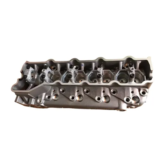 Engine-Parts-Cylinder-Head-for-Mitsubishi-4m40-OE-Me202621-Me202620-Me202260