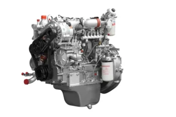 High Quality YC4FA100-42 Diesel Engine 90-130PS