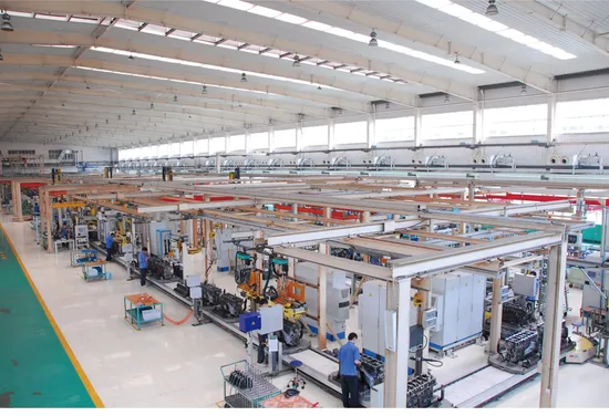 Supply-Electric-Start-Yuchai-YC6K490-GT30-Engineering-Machinery-Diesel-Engine